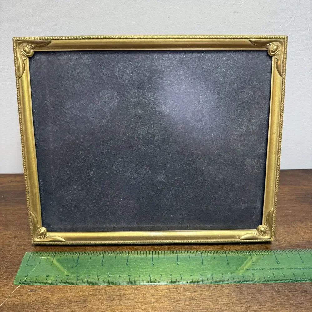 Unbranded vintage ornate